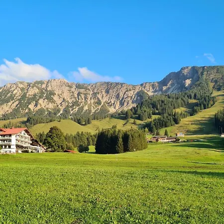Bergzeit - & Otel *