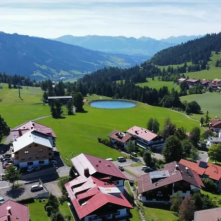 Otel Bergzeit - &