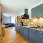 Bergzeit - & Hotel *