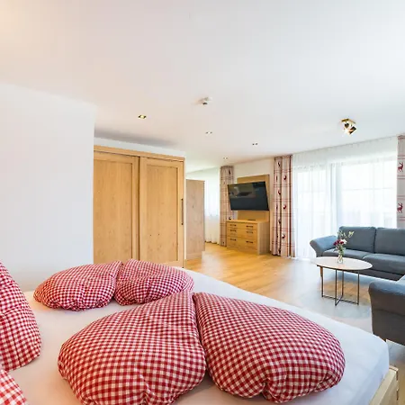 Bergzeit - Hotel&appartements *