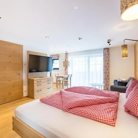 Hotel Bergzeit - Hotel&appartements Oberjoch